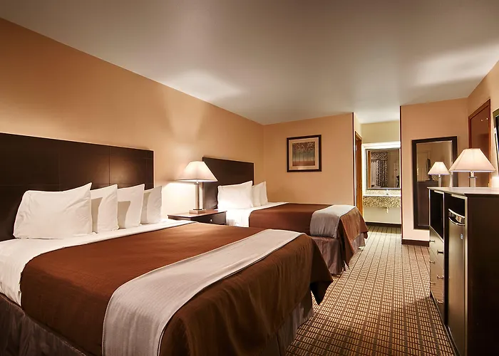 Quality Inn Three Rivers